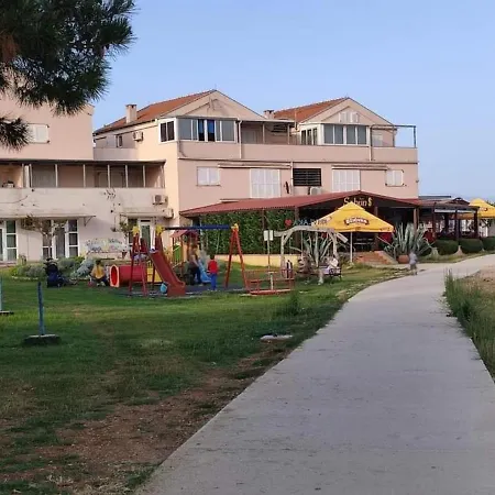 D&i Mobile Dom wakacyjny